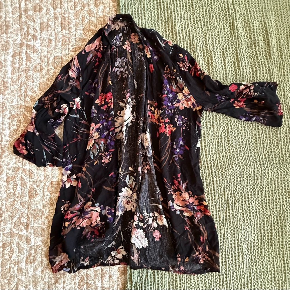 Pink Clover Black Floral Kimono Cardigan Size S